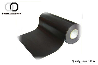 Bene durevole isotropo adesivo di colore del nero del magnete di gomma con il PVC stampabile